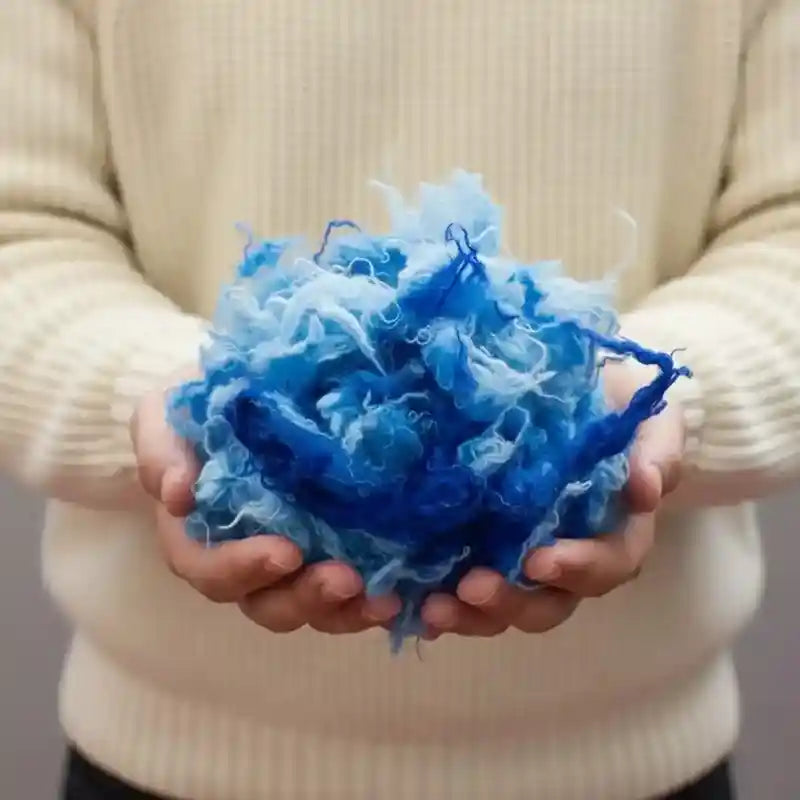 Fibra del cashmere rigenerato