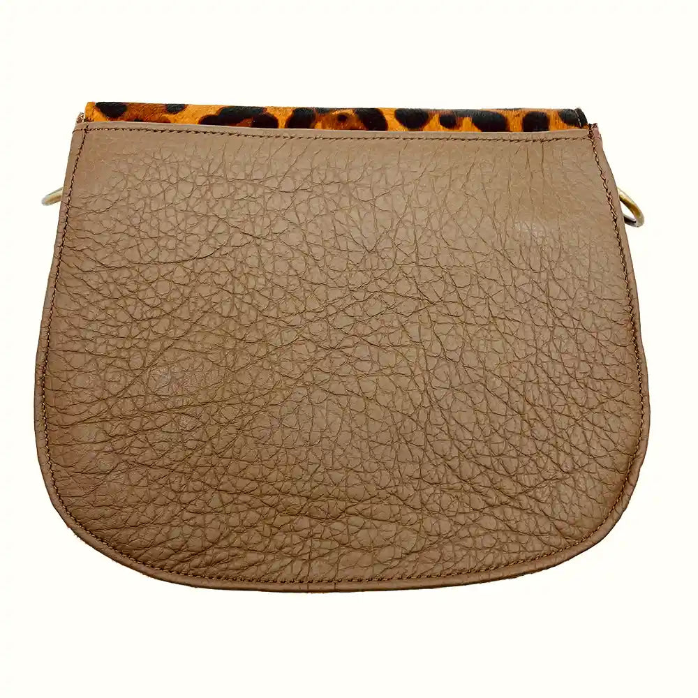 Borsetta magenta in pelle scamosciata riciclata