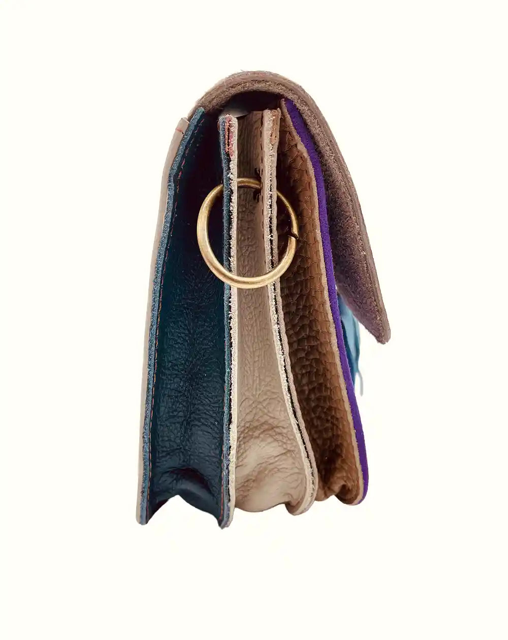 Borsetta viola in pelle scamosciata riciclata