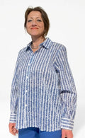 Camicia donna cotone leggero stampa block print foglioline blu cobalto
