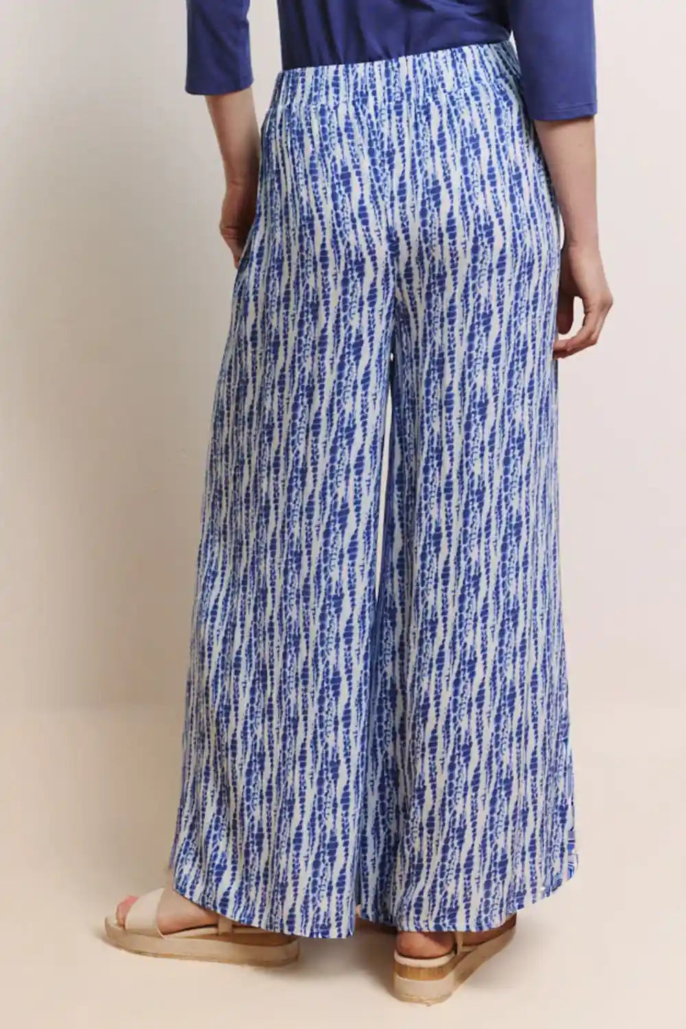 Gamba larga fluida pantalone culotte fantasia batik blu donna
