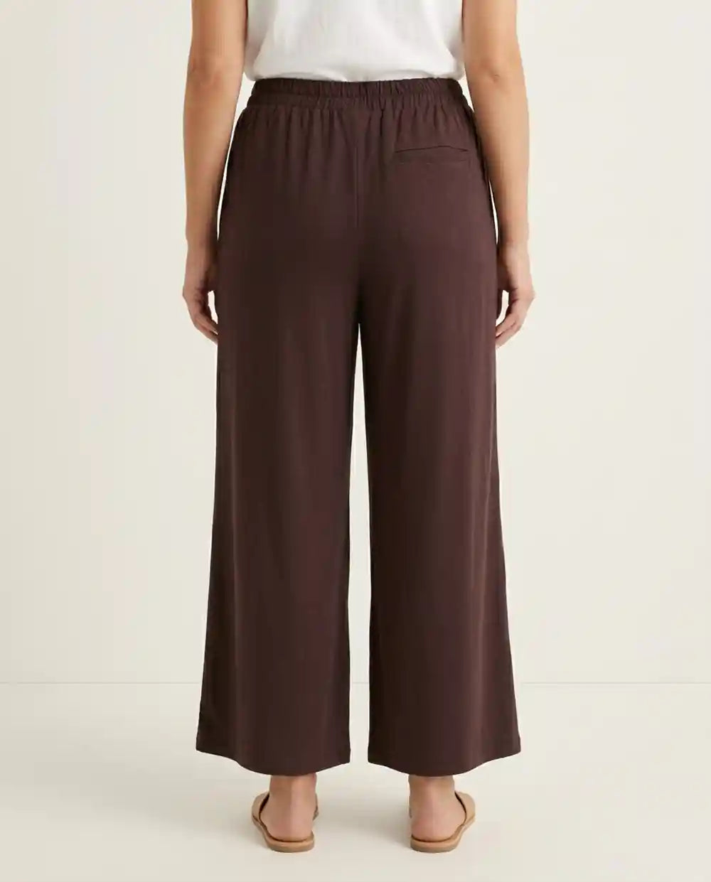 Pantalone largo con elastico in vita